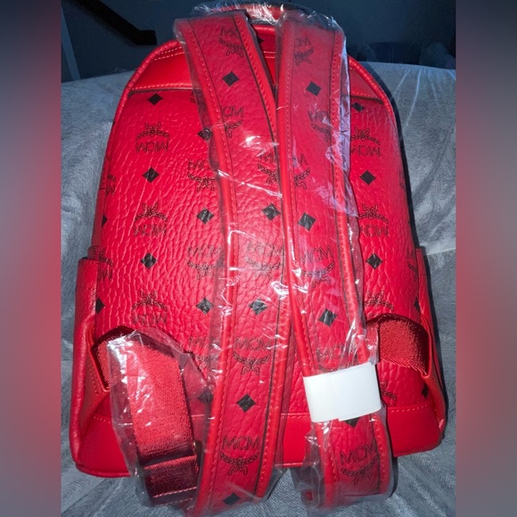 MCM VISETOS SMALL STARK SIGNATURE MONOGRAM LOGO BACKPACK BOOKBAG RUBY RED $720 - Picture 8 of 16